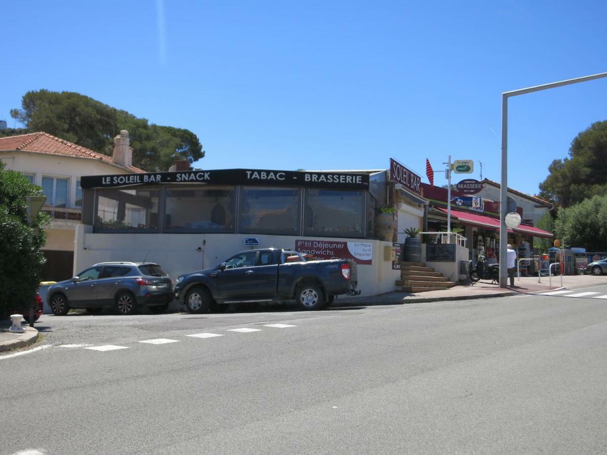 Joli studio A front de mer Saint-Raphaël Esterno foto