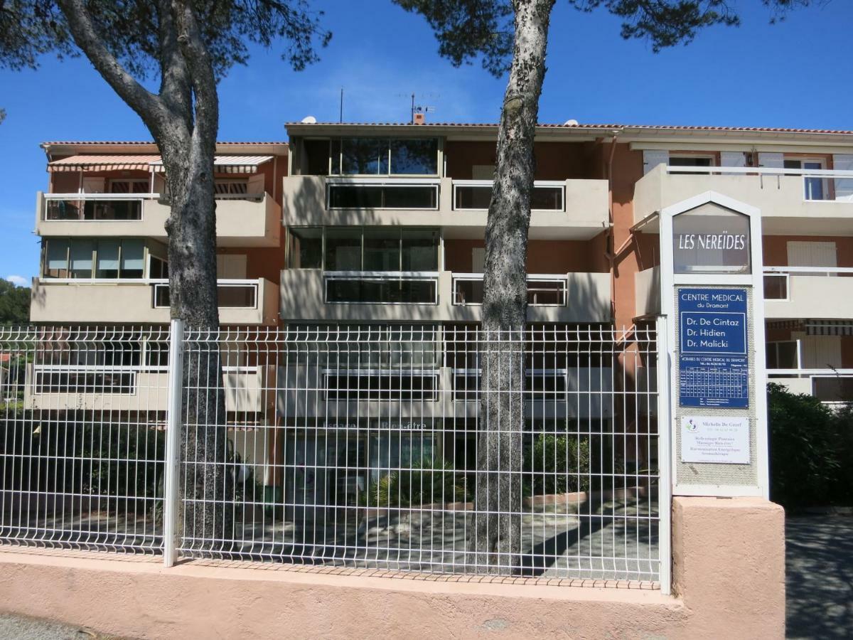 Joli studio A front de mer Saint-Raphaël Esterno foto